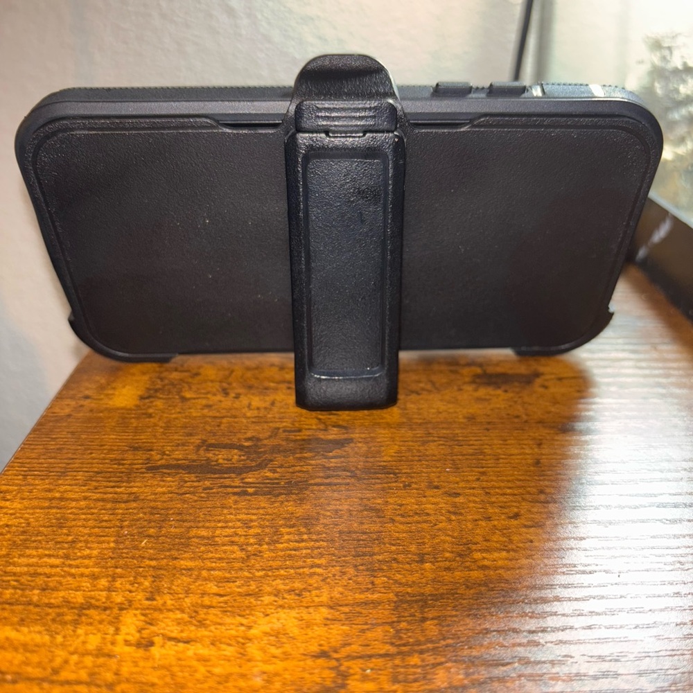 Black Rugged iPhone 11 Case - Picture 5 of 11